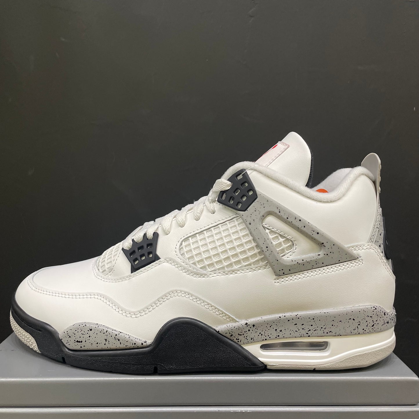 Jordan 4 Retro White Cement 2025