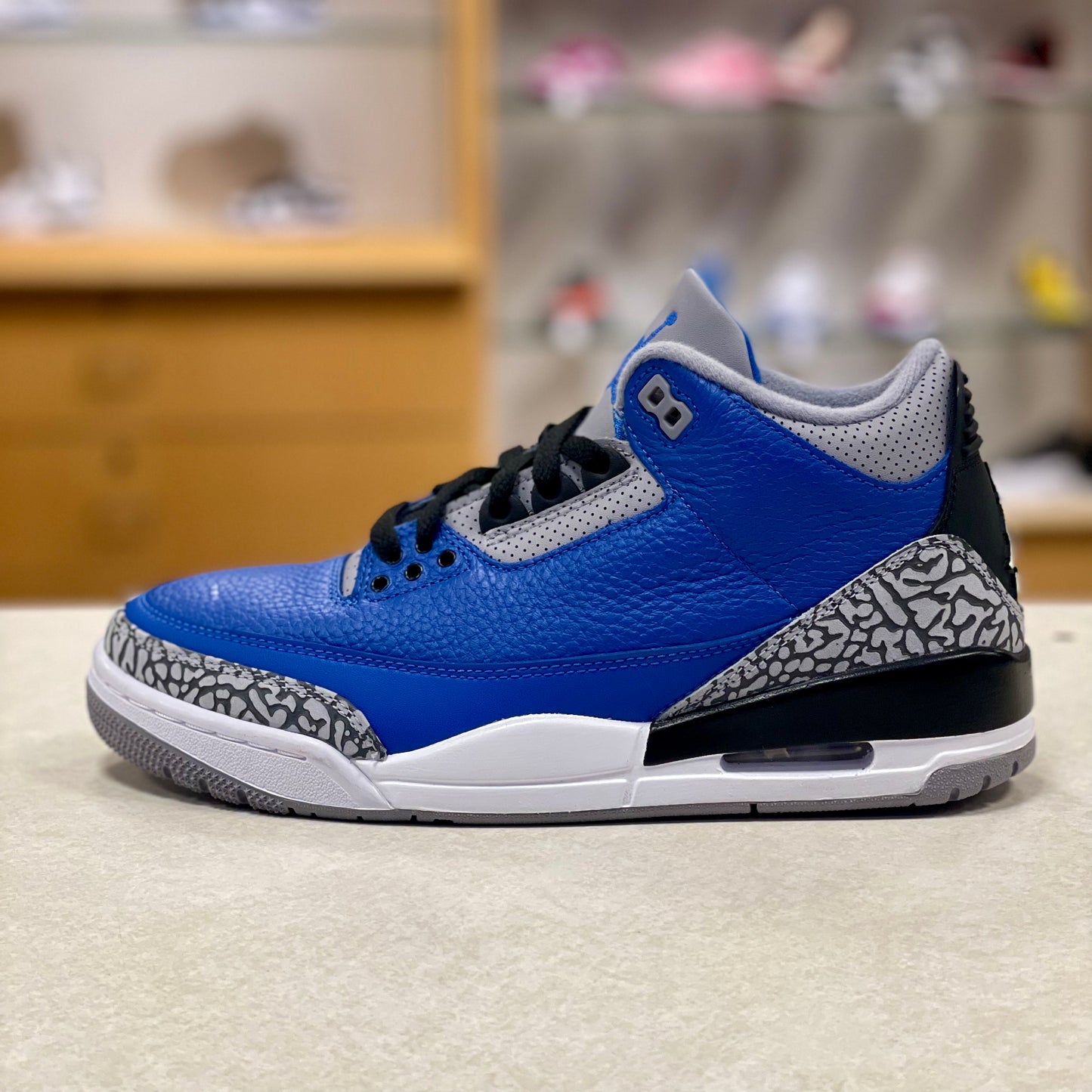 Jordan 3 Varsity Royal Cement
