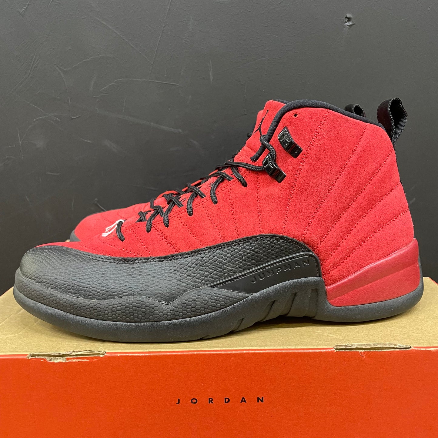 Air Jordan 12 Reverse Flu Game (USED)