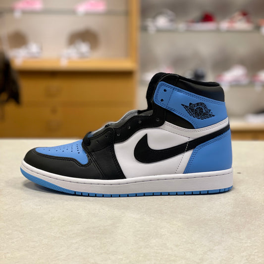 Jordan 1 UNC Toe