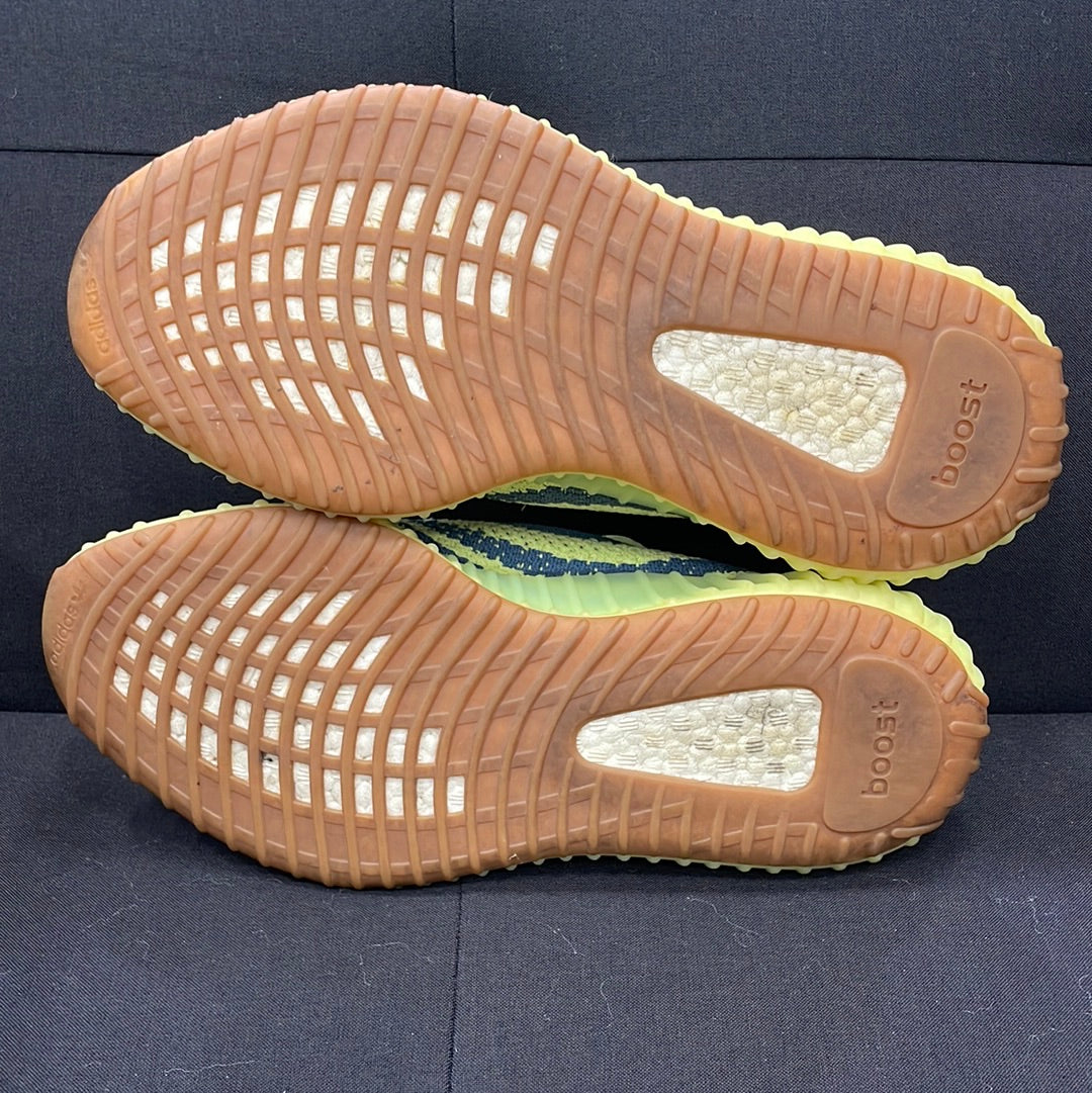 Yeezy 350 Semi Frozen Yellow (Used)